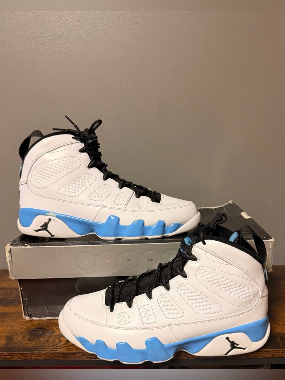 Jordan 9 Retro “Powder Blue” 2010 OG ALL
